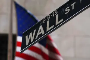 Nasdaq Plummets 4% As Tech Selloff Triggers Market Drop
