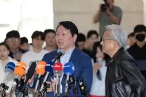SK Hynix Billionaire Ordered To Pay $645 Million Divorce Settlement—Korea’s Largest Ever
