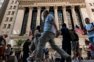Dow Posts Its Worst Day Of The Year After Federal Reserve Maintains Interest Rates