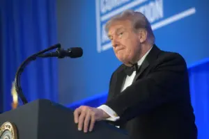 Trump Awkwardly Congratulates Wall Street Journal Reporters He Sued Over Epstein Letters Story